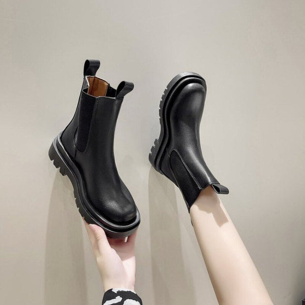 WW Damen Ritterstiefel - Kniehohe Stiefel im Retro-Stil mit robustem Absatz