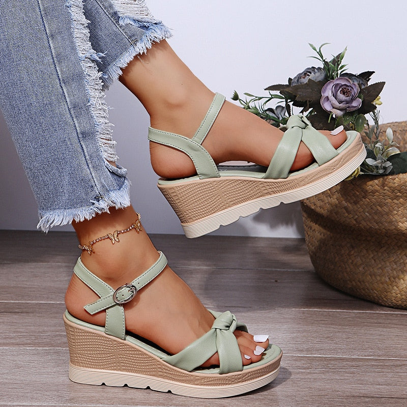 WW | Elegante Sandalen mit geknoteten Riemen für Damen