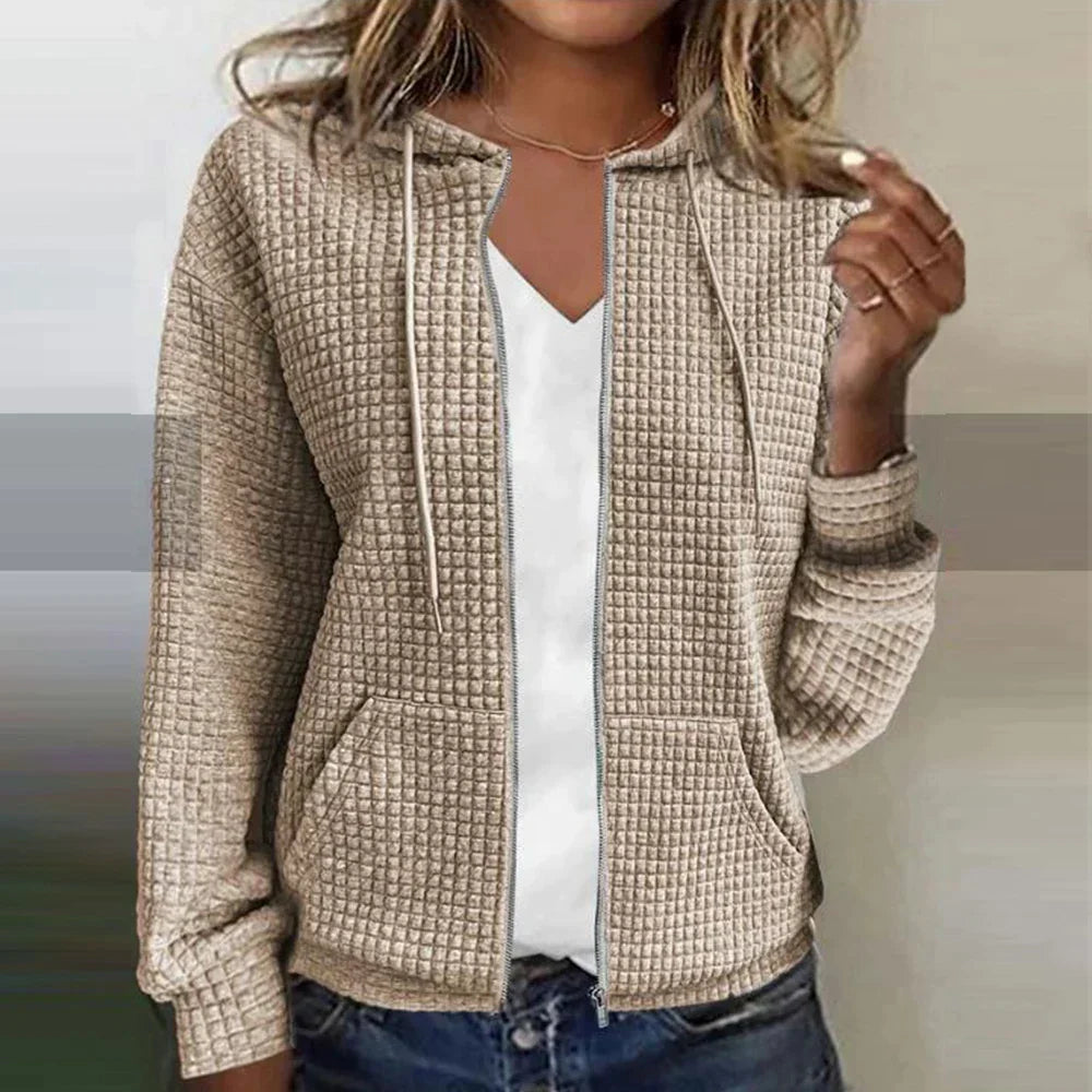 W&W Mode | Für ihre karierte Jacke: Stil und Komfort kombiniert 2024