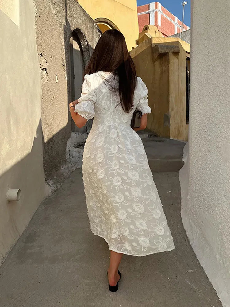 W&W Mode | Midikleid Mit Stickerei – Elegante Damenmode Für Jeden Anlass