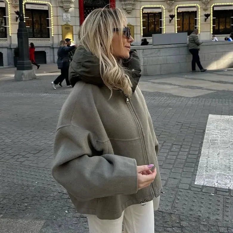 W&W - Lässige lockere Frauen Kapuzenjacke
