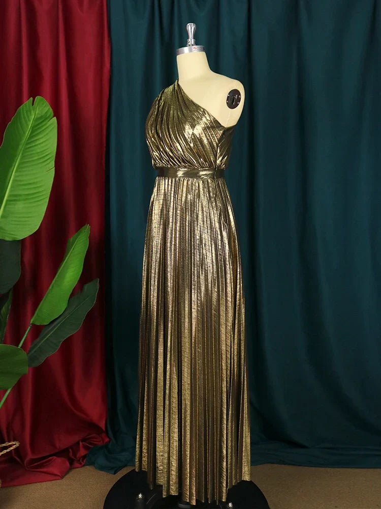 W&W Mode | Elegantes One Shoulder Abendkleid in Metallic Optik