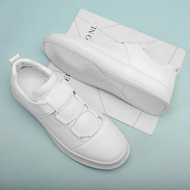 WW | Moderne Leder-Sneaker mit niedrigem Schaft