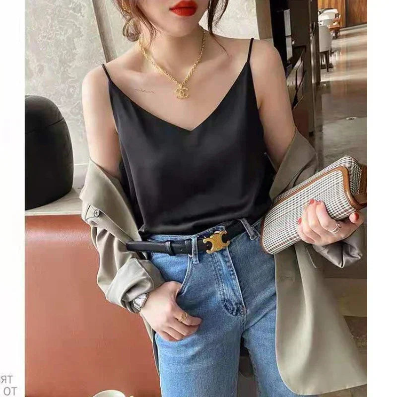 W&W Mode | Neck Satin Crop Top Damen