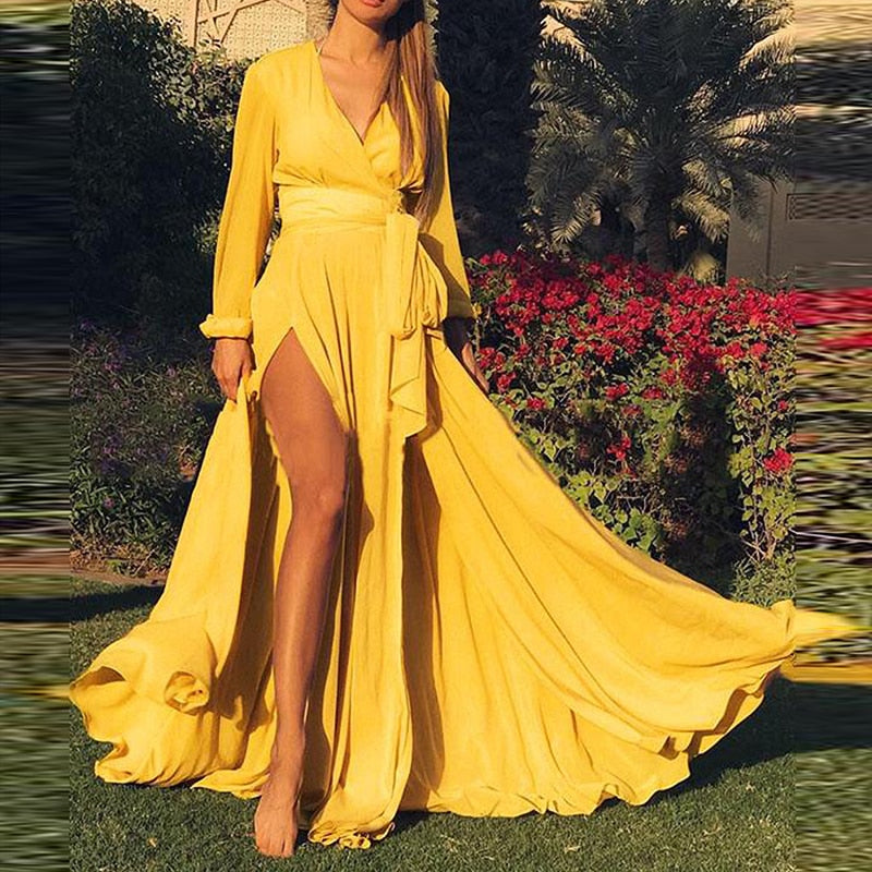 WW - Maxikleid mit V-Ausschnitt und Schlitz