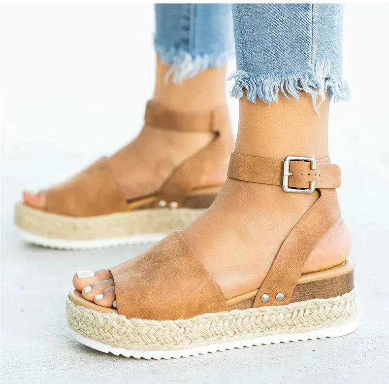W&W Mode | Trendige Sandalen Für Damenfüße