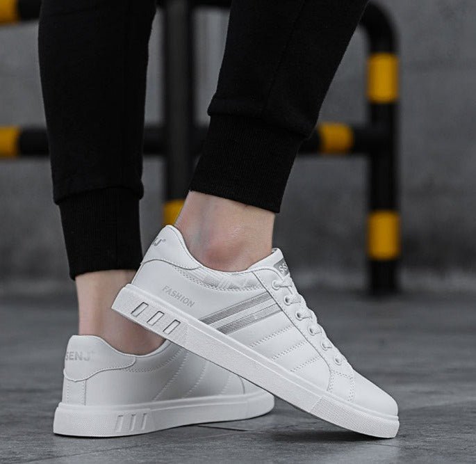 WW | Sportliche Sneakers