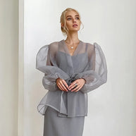 WW | Durchsichtige Organza-Bluse mit Bindegürtel