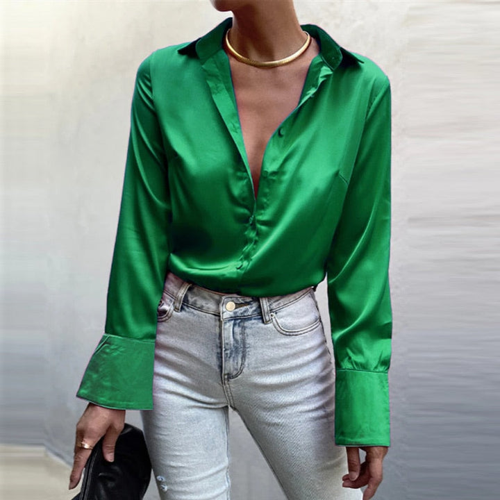 Satin-Bluse für Damen mit elegantem Design