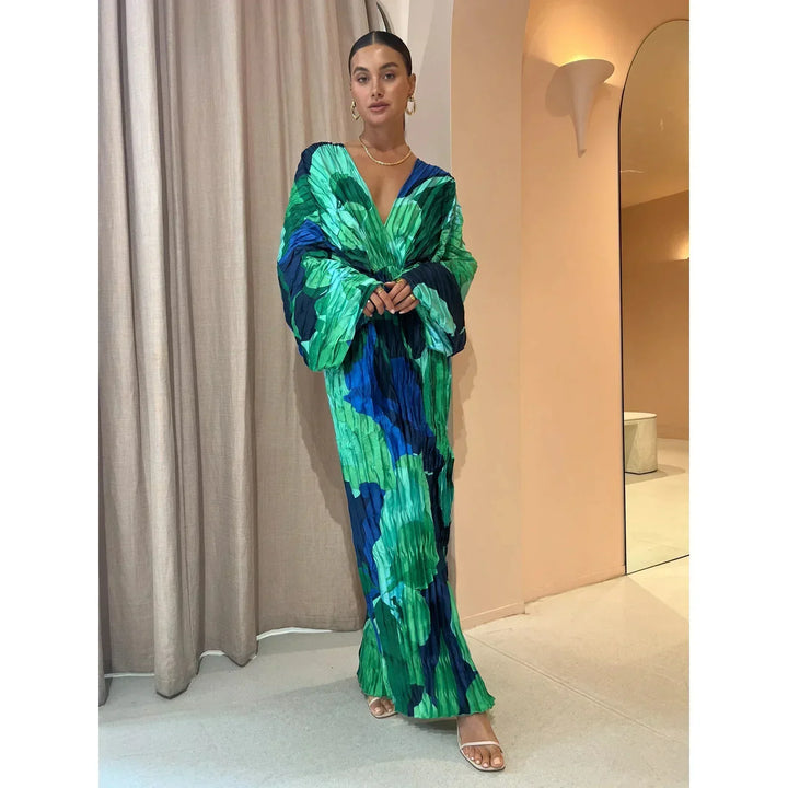 W&W Mode | Elegantes Kleid Mit V-Ausschnitt – Stilvoll Und Schick