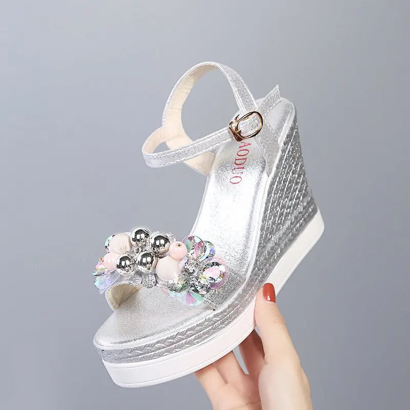 W&W Mode | Better Off That Way Wedges Sandalen