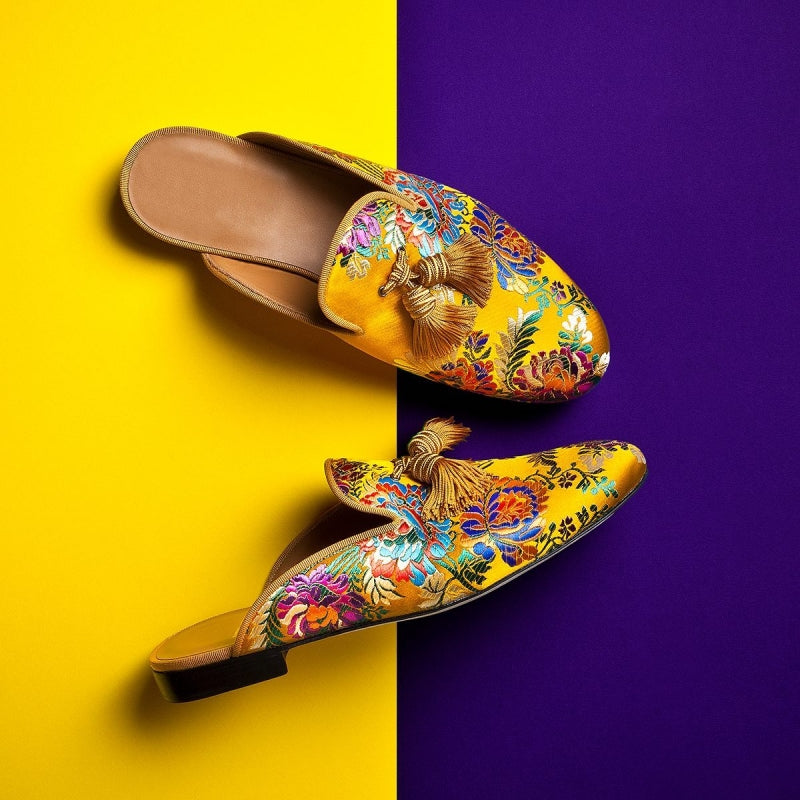 W&W Mode | Schuhe mit floralen Quasten