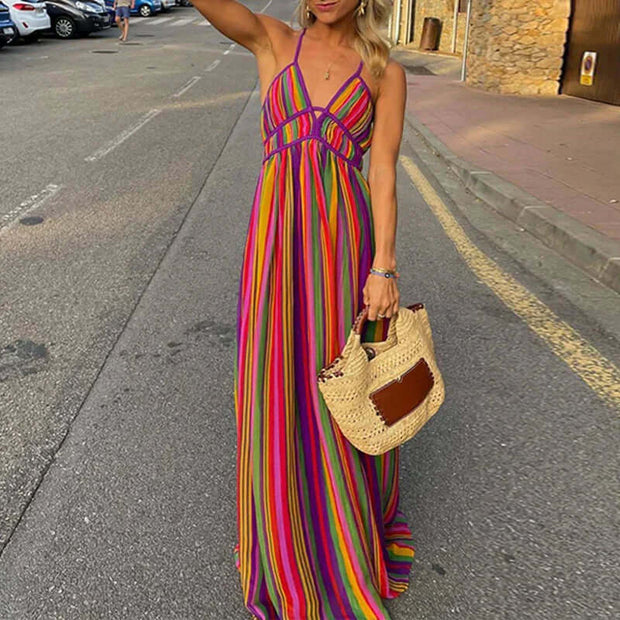 WW | Vibrant Gestreiftes Maxikleid mit Taillenbetonung