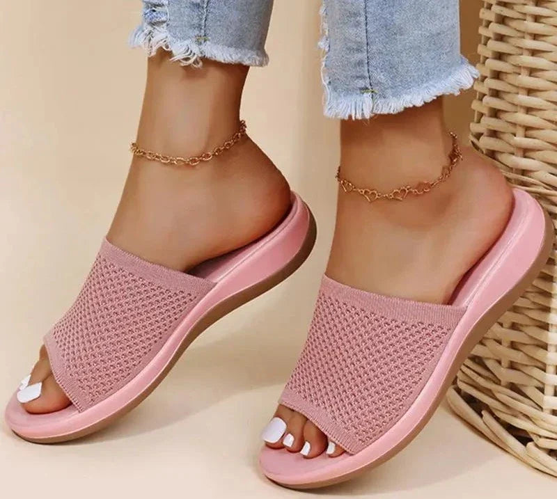 W&W Mode - Flache Sandalen für drinnen und draußen