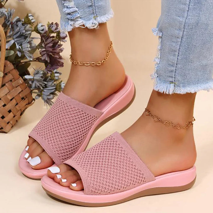 W&W Mode - Flache Sandalen für drinnen und draußen