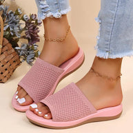 W&W - Flache Sandalen für drinnen und draußen