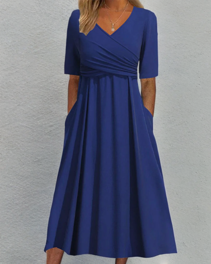 WW | A-Linienkleid mit Kürzeren Ärmeln