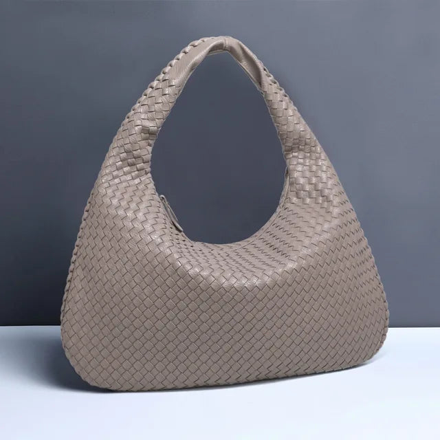 WW - Vintage Umhängetasche damen | Geflochtene Handtasche mit Reißverschluss im Sale
