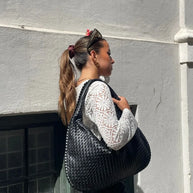 WW - Vintage Umhängetasche damen | Geflochtene Handtasche mit Reißverschluss im Sale