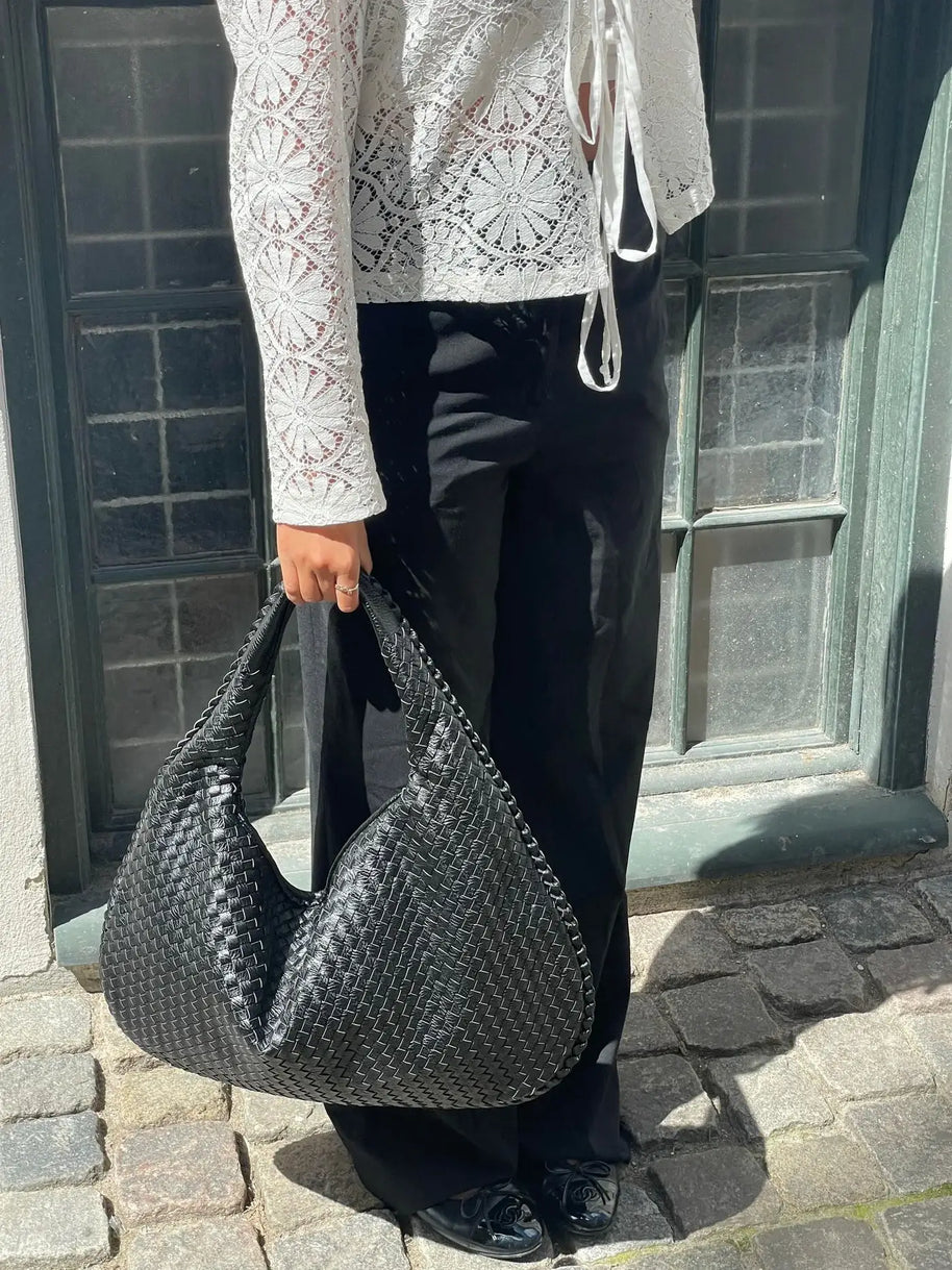 WW - Vintage Umhängetasche damen | Geflochtene Handtasche mit Reißverschluss im Sale