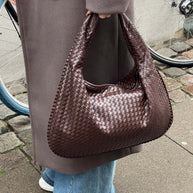 WW - Vintage Umhängetasche damen | Geflochtene Handtasche mit Reißverschluss im Sale