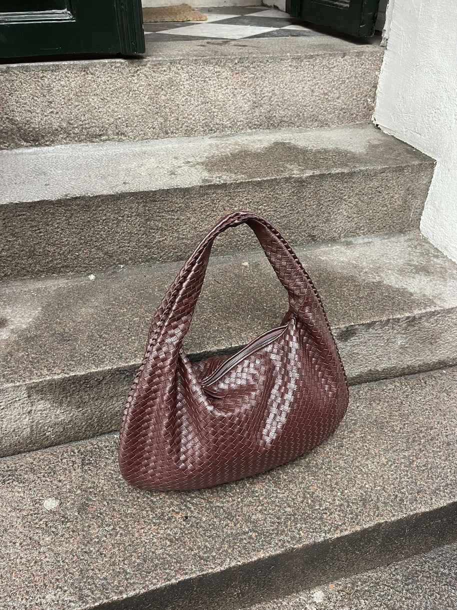 WW - Vintage Umhängetasche damen | Geflochtene Handtasche mit Reißverschluss im Sale