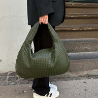 WW - Vintage Umhängetasche damen | Geflochtene Handtasche mit Reißverschluss im Sale