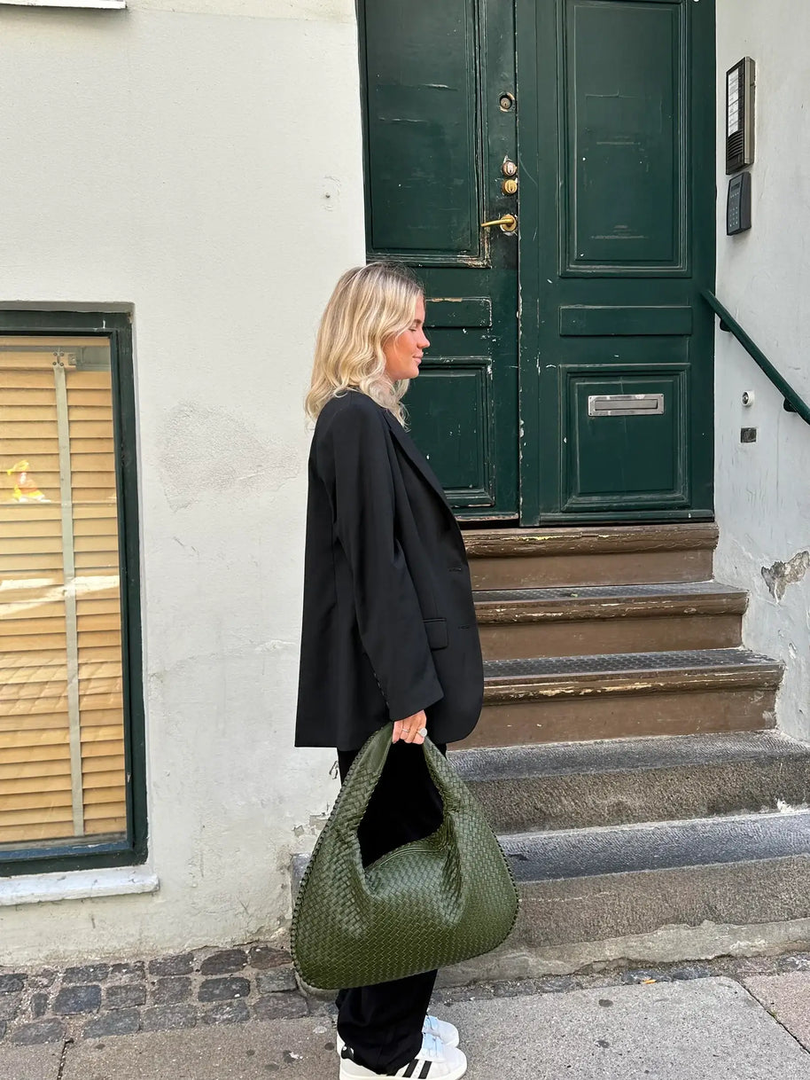 WW - Vintage Umhängetasche damen | Geflochtene Handtasche mit Reißverschluss im Sale