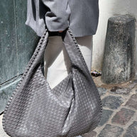 WW - Vintage Umhängetasche damen | Geflochtene Handtasche mit Reißverschluss im Sale
