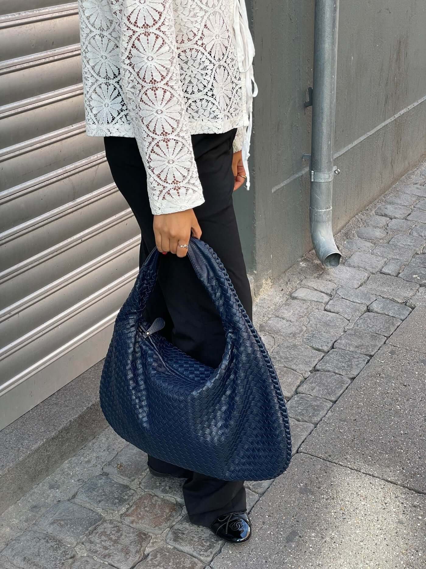 WW - Vintage Umhängetasche damen | Geflochtene Handtasche mit Reißverschluss im Sale