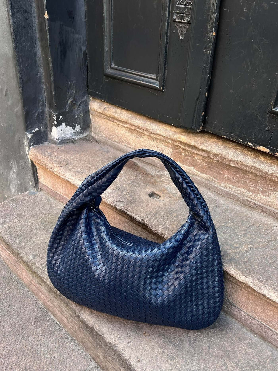 WW - Vintage Umhängetasche damen | Geflochtene Handtasche mit Reißverschluss im Sale