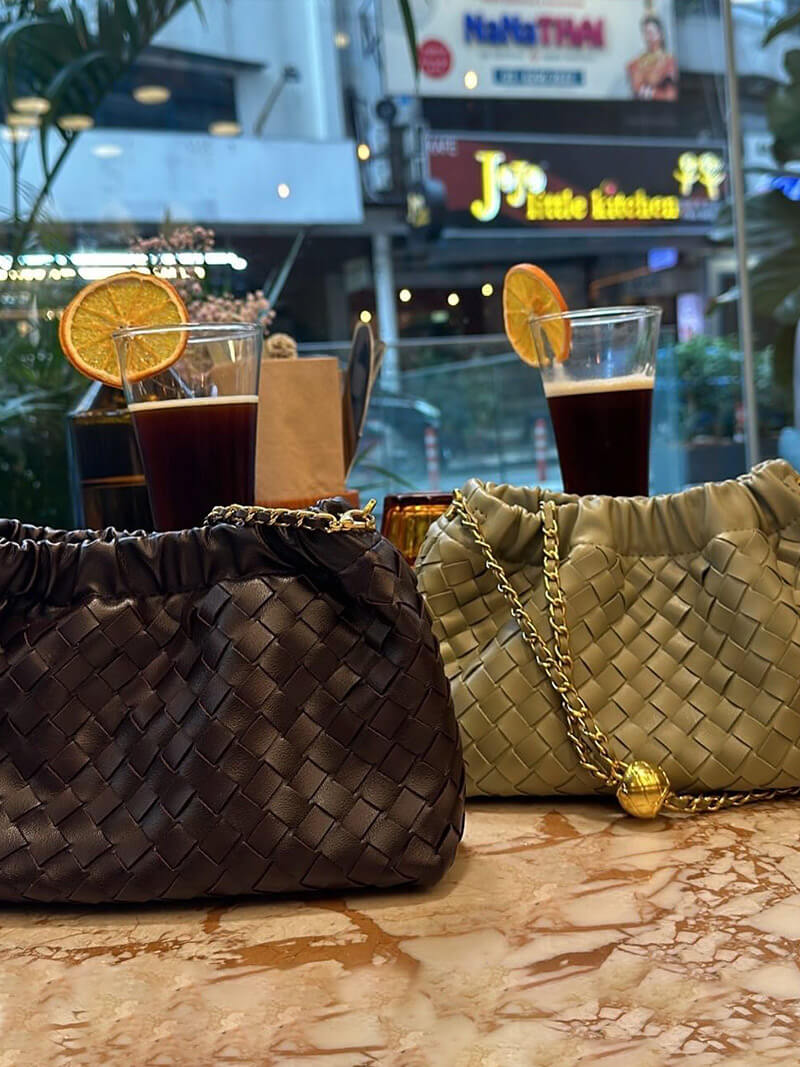WW | Luxuriöse Damen Tasche Mit Goldener Kette