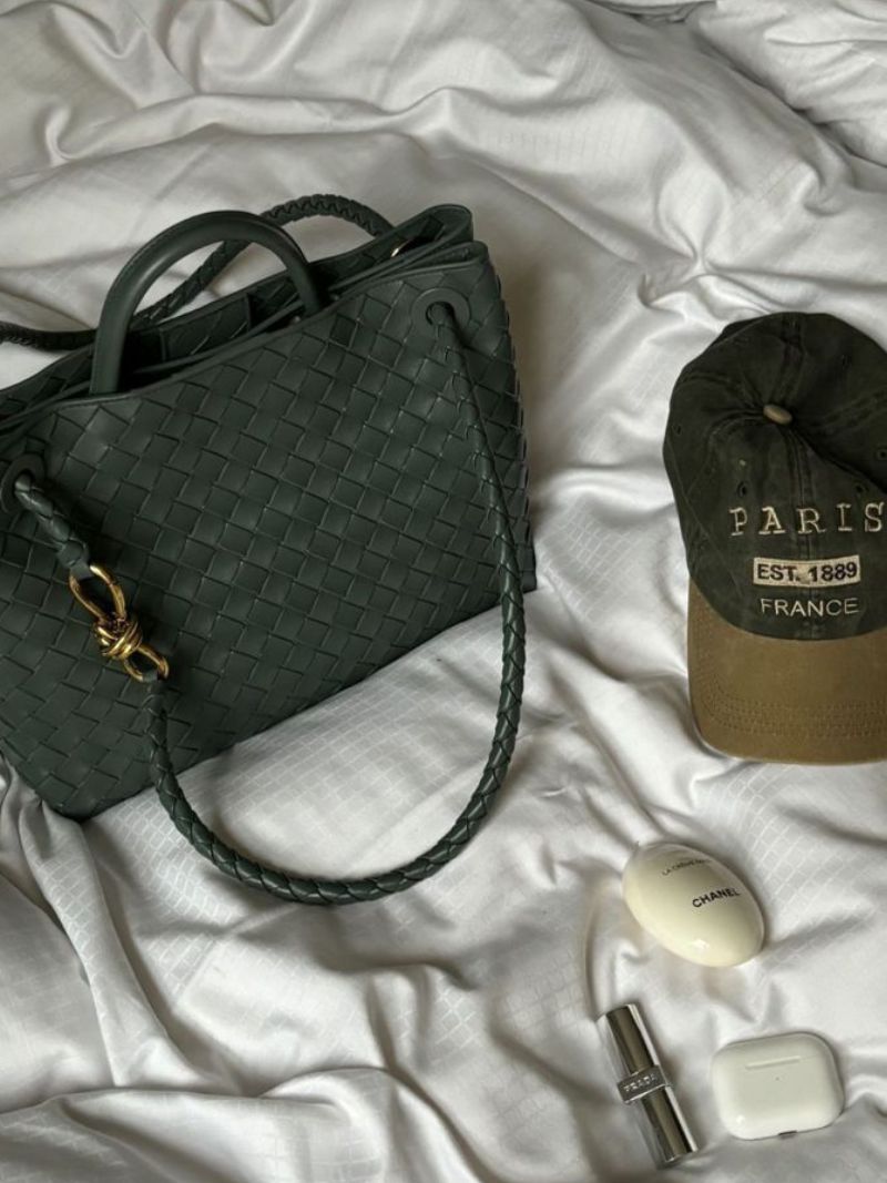 WW | Geflochtene Tasche Stilvoll Und Nachhaltig