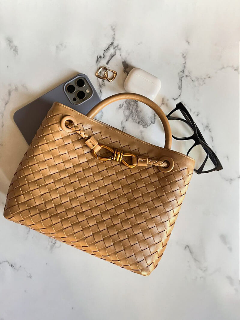 WW | Geflochtene Tasche Stilvoll Und Nachhaltig