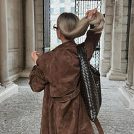WW | Zeitloser Wildleder-Trenchcoat für einen eleganten Flair