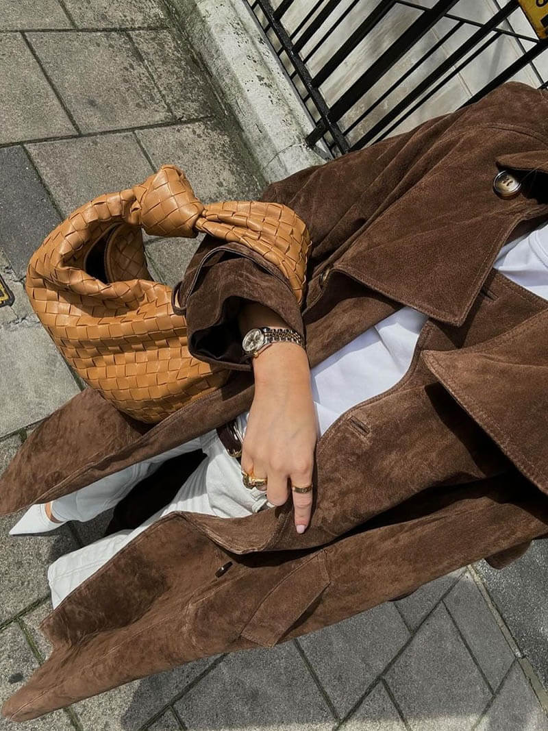 WW | Zeitloser Wildleder-Trenchcoat für einen eleganten Flair