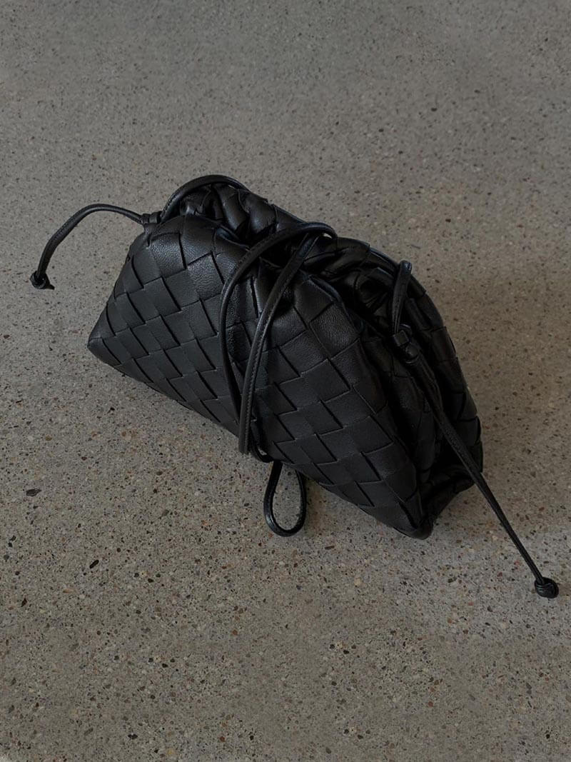 WW | Handgefertigte Gewebte Tasche
