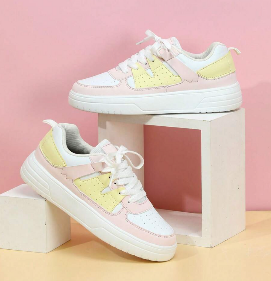 WW | Pastellfarbene Colorblock-Sneaker mit Chunky-Sohle für Frauen