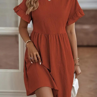 WW | Loose Fit Kurze Ärmel Rüschenkleid Kurzes Kleid