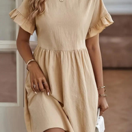 WW | Loose Fit Kurze Ärmel Rüschenkleid Kurzes Kleid