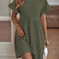 WW | Loose Fit Kurze Ärmel Rüschenkleid Kurzes Kleid