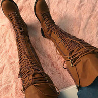 WW | Over-The-Knee Stiefel mit Schnürsenkeln