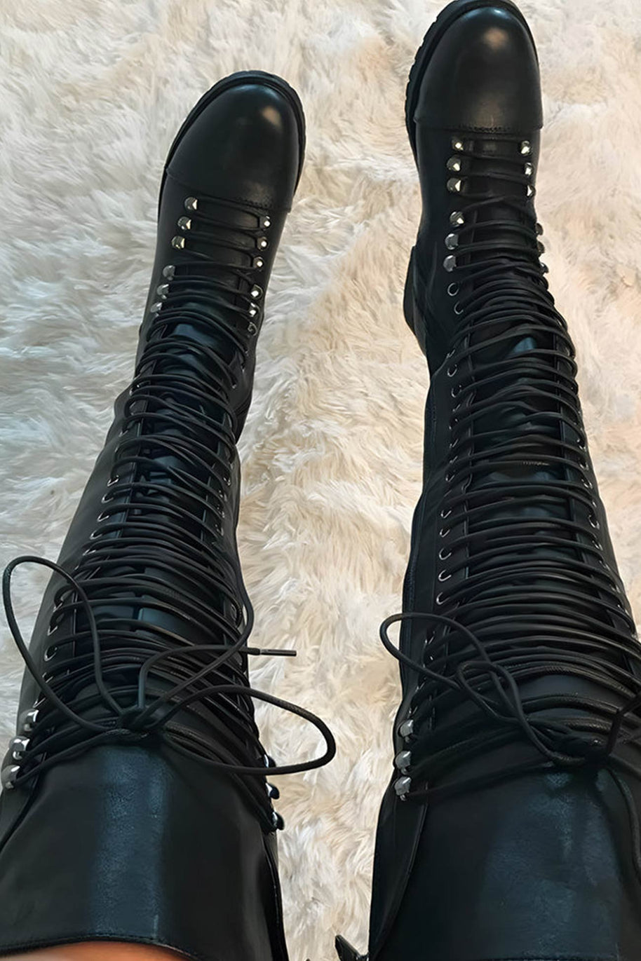 WW | Over-The-Knee Stiefel mit Schnürsenkeln