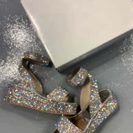 WW | Hochhackige Sandalen