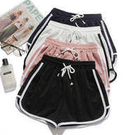 Damen Streifenshorts mit atmungsaktivem, elastischem Bund