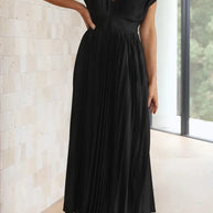W&W - Elegantes Sexy Plissee-Kleid