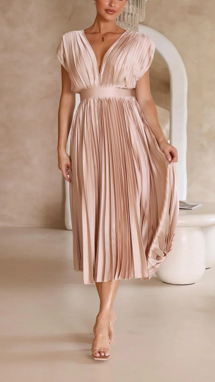 W&W Mode - Elegantes Sexy Plissee-Kleid