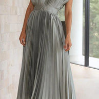 W&W - Elegantes Sexy Plissee-Kleid