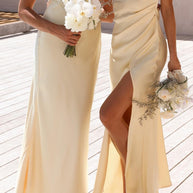 WW | Quadrat-Ausschnitt Satin Plissiertes Maxikleid