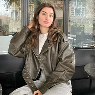 WW - Damen verkürzte Kunstleder Bikerjacke mit taillierter Taille